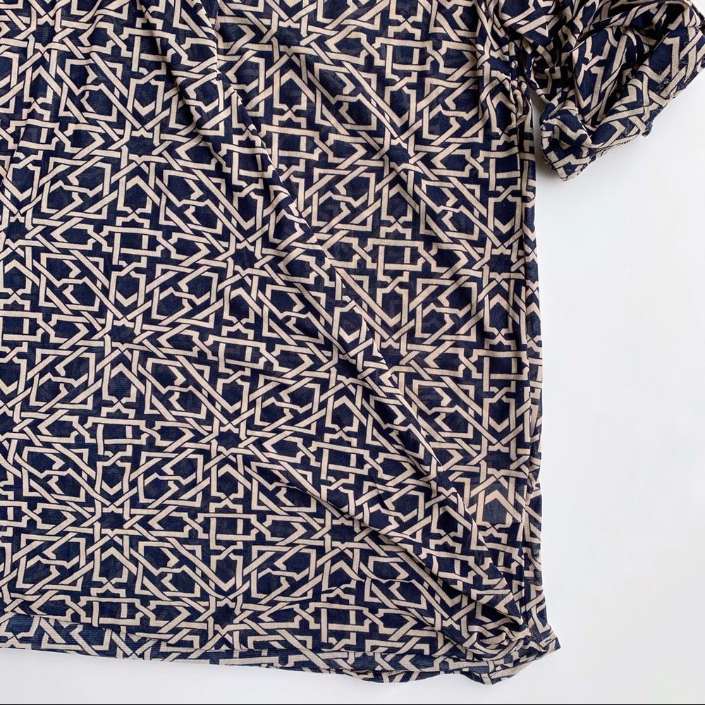 Anthropologie—Bailey & Chloe—Blue & Cream Blouse - Picture 3 of 8